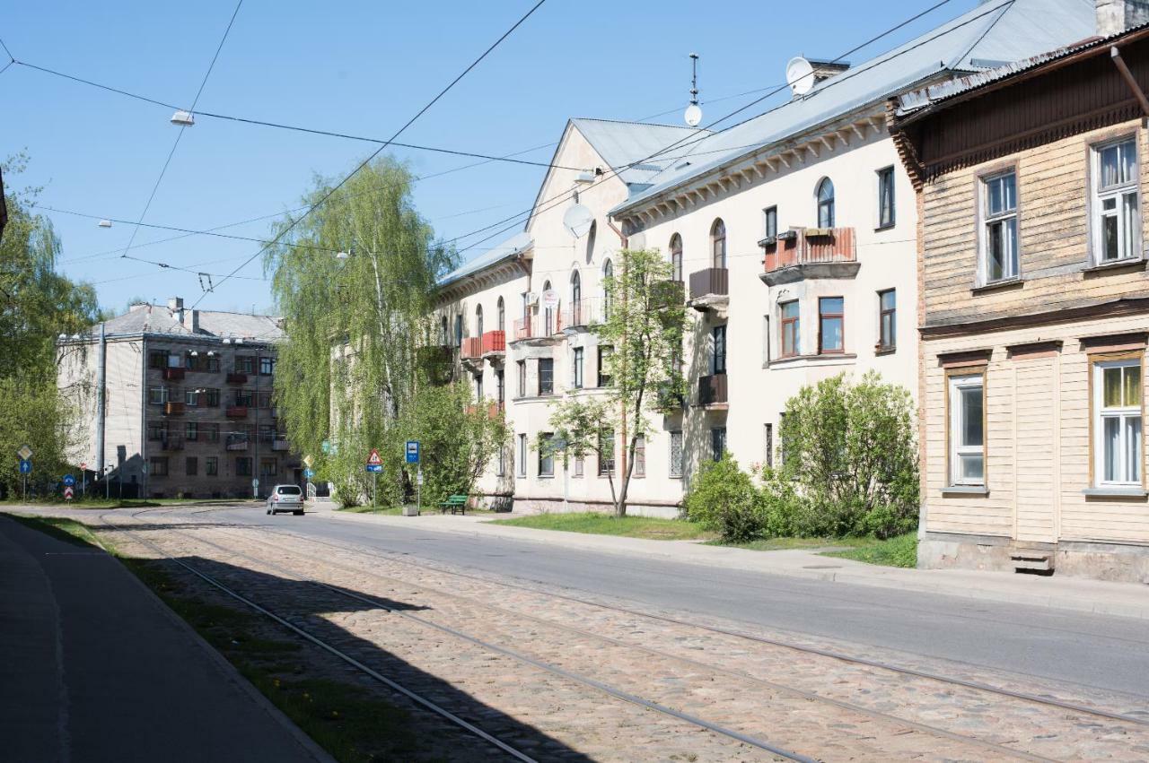Classy Apartment In Good Neighbourhood Riga Exterior photo